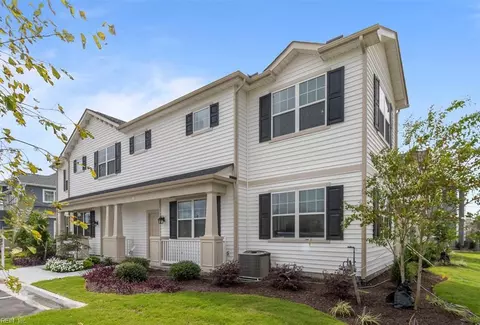 5117 Elsie Dr, Virginia Beach, VA 23455