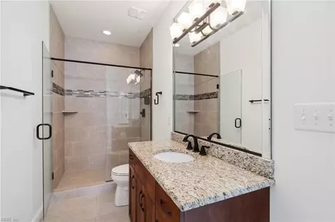Bath - 300 Scone Castle Loop, Chesapeake, VA 23322 photo 6 of 6
