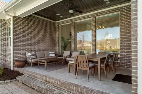 Exterior - 300 Scone Castle Loop, Chesapeake, VA 23322 photo 7 of 9