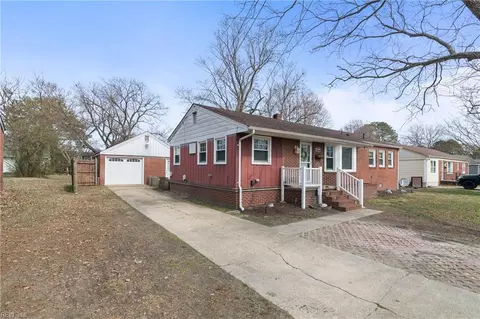 1810 Broadstreet Rd, Hampton, VA 23666 photo 2