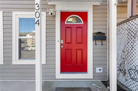 304 Cripple Creek Ct, Virginia Beach, VA 23452