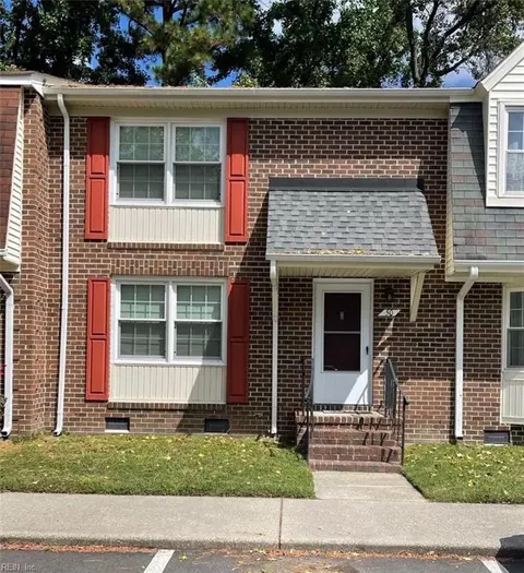 50 Charles Parish Dr, Poquoson, VA 23662