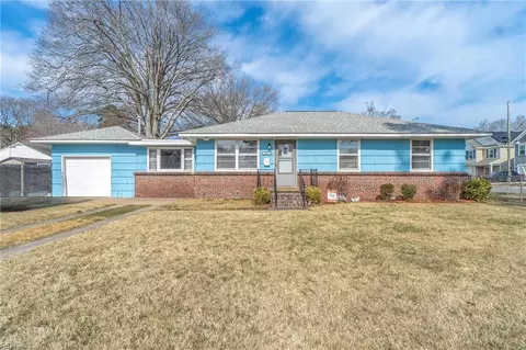 1317 Altoona St, Chesapeake, VA 23320