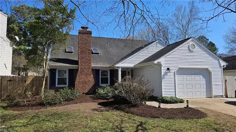 1907 Kelly Rn Run, Chesapeake, VA 23320