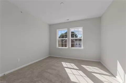 806 Riverfall Ave, Hampton, VA 23666 photo 7