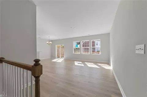 806 Riverfall Ave, Hampton, VA 23666 photo 6