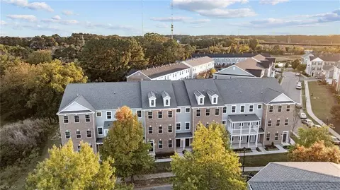 806 Riverfall Ave, Hampton, VA 23666