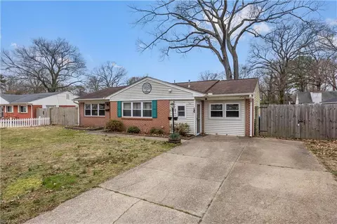 421 Rose Marie Ave, Virginia Beach, VA 23462
