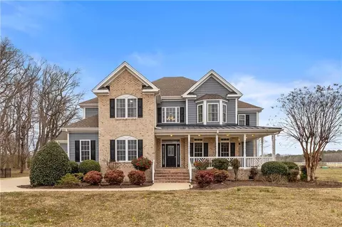 306 Bridlewood Ln, Suffolk, VA 23434