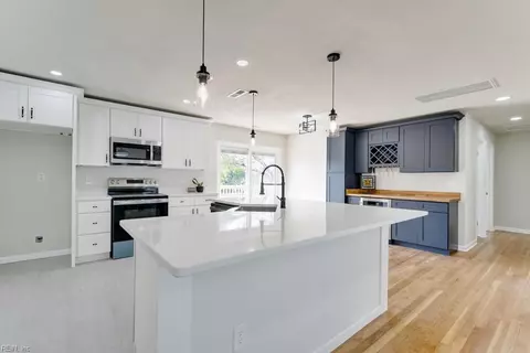 4110 Wake Ave, Chesapeake, VA 23324
