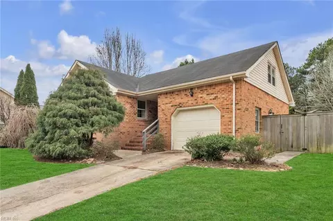 540 Longleaf Rd, Virginia Beach, VA 23454