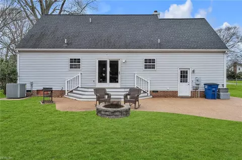 7494 Tyndall Dr, Gloucester Point, VA 23062 photo 22