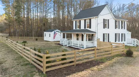 5801 Centerville Rd, Williamsburg, VA 23188 photo 1