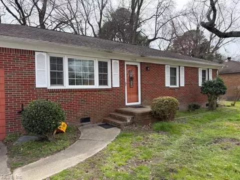 1509 Campostella Rd, Chesapeake, VA 23320