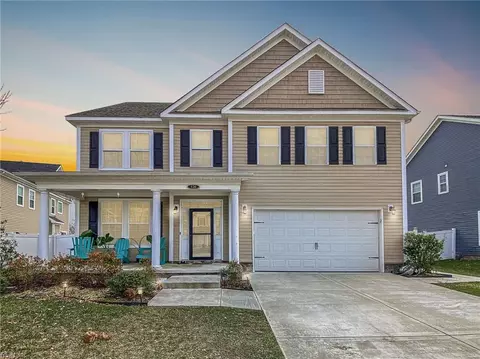 126 Bowman Dr, Suffolk, VA 23434