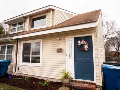 1320 Elk Ct, Virginia Beach, VA 23464