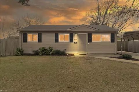 3553 Barry St, Virginia Beach, VA 23452