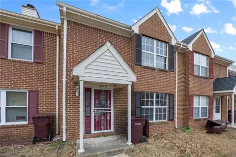 1808 Hearthside Ct, Chesapeake, VA 23325
