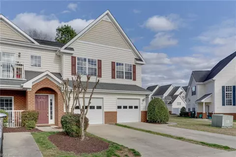 604 Rustads Cir, Williamsburg, VA 23188 photo 3