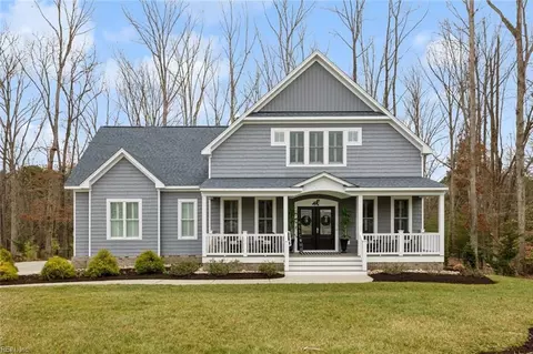 101 Willet Way, Newport News, VA 23606
