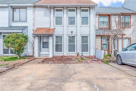 3634 Smokey Chamber Dr, Virginia Beach, VA 23462