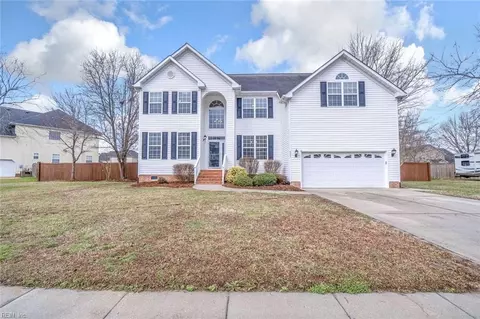 533 Fair Oak Dr, Chesapeake, VA 23322