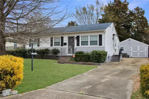 1106 77th St, Newport News, VA 23601