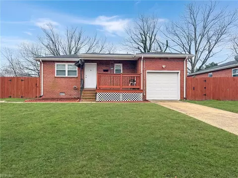 977 Tifton St, Norfolk, VA 23513