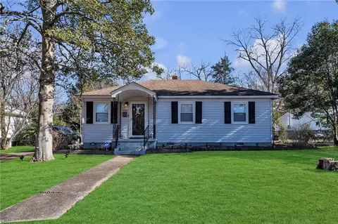 4305 Deep Creek Blvd, Portsmouth, VA 23702