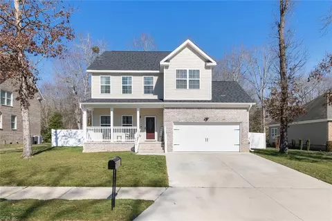4019 Brians Ln, Suffolk, VA 23434