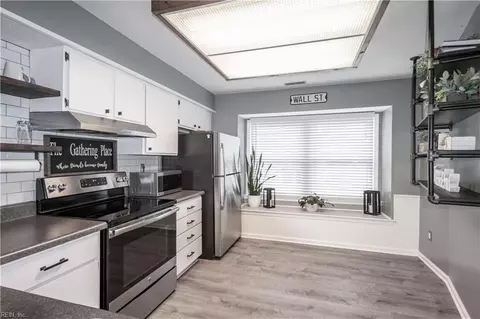 1108 Crist Pl, Virginia Beach, VA 23454
