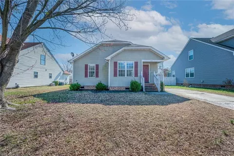 163 Kristen Ln, Suffolk, VA 23434