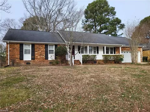 4725 Red Coat Rd, Virginia Beach, VA 23455