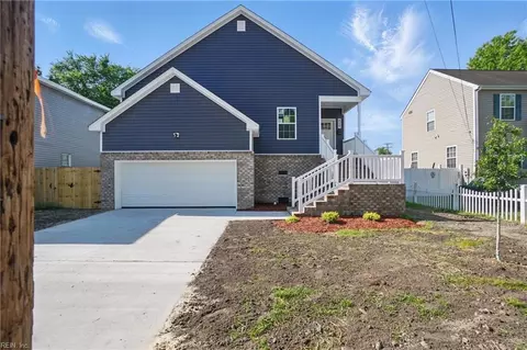 829 Duke St, Portsmouth, VA 23704