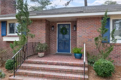 1431 Waylon Ave, Norfolk, VA 23509