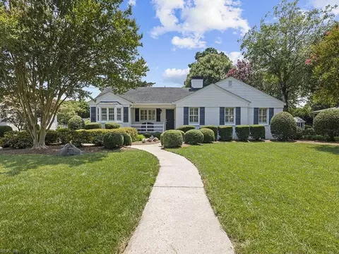 1117 Brandon Rd, Virginia Beach, VA 23451