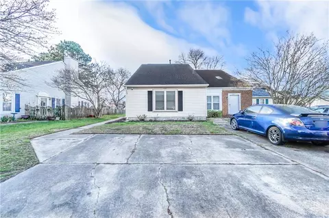 1419 Dighton Ct, Virginia Beach, VA 23464