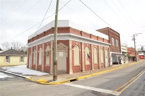 32115 S Main St, Boykins, VA 23827