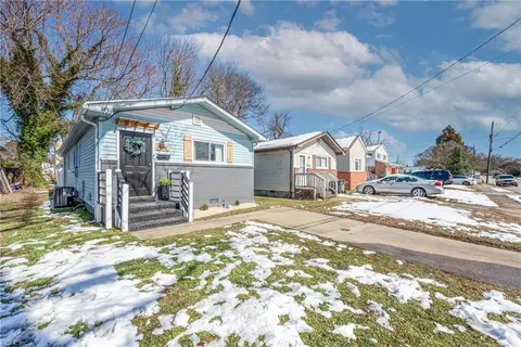 1118 West Ave, Hampton, VA 23669