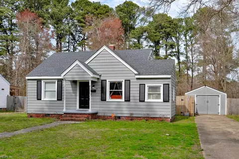 47 Loxley Rd, Portsmouth, VA 23702