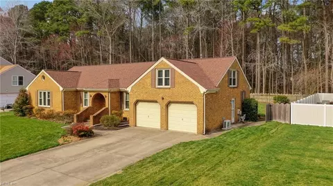 4804 Phoenix Dr, Chesapeake, VA 23321 photo 46
