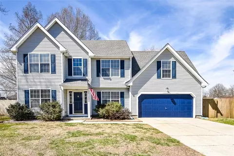 122 Woodlake Ter, Suffolk, VA 23434
