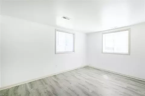 Other - 18 Somerset Ln, Hampton, VA 23669 photo 3 of 5