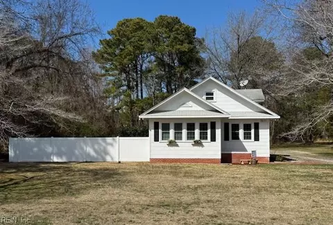 7671 Tidemill Rd, Gloucester County, VA 23072