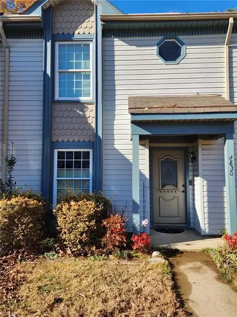 4630 Stonebridge Ln, Virginia Beach, VA 23462