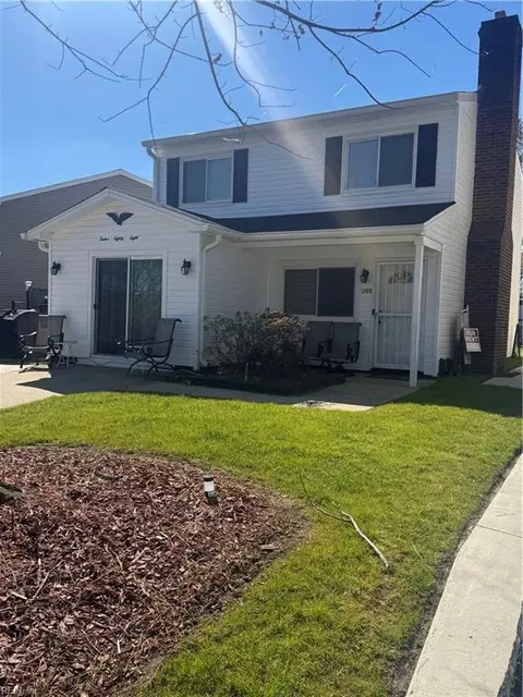 1288 New Land Dr, Virginia Beach, VA 23453