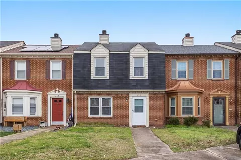 215 Cedar Creek Ter, Chesapeake, VA 23322