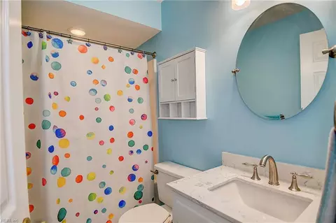 Bath - 3014 Bertram St, Chesapeake, VA 23323 photo 2 of 2