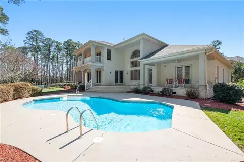 2200 Sisters Walk Ct, Virginia Beach, VA 23454