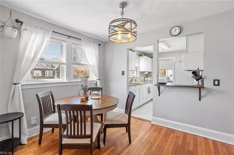 3808 Lenoir Cir, Norfolk, VA 23513